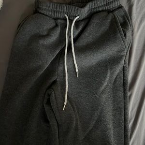 Women’s grey sweatpants